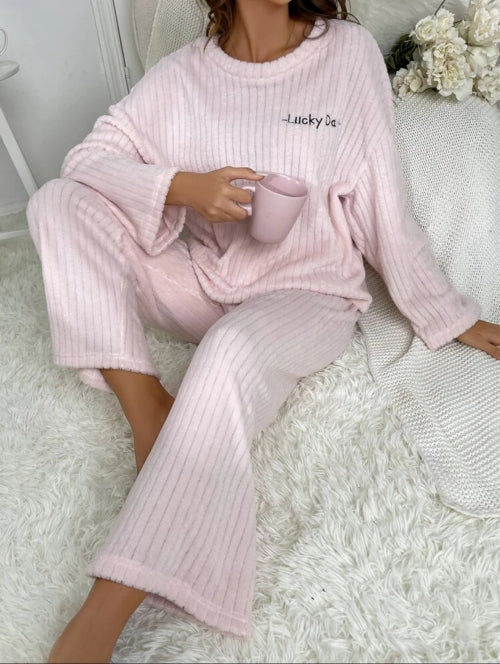 Pijama pufoasa Lucky Day