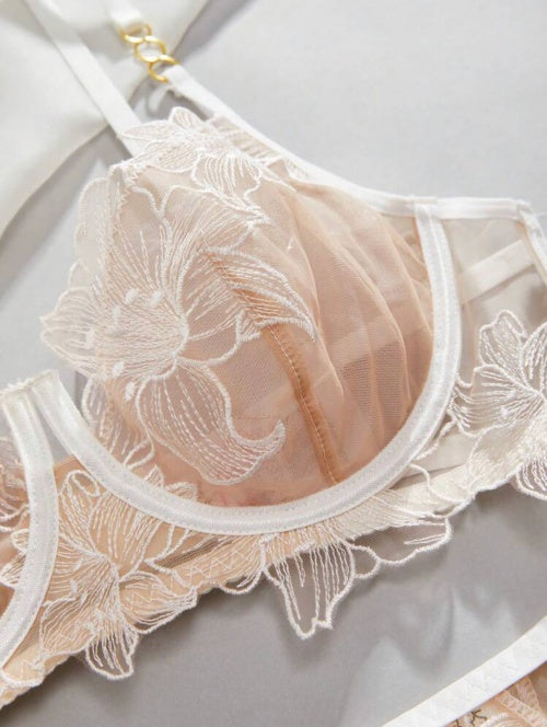 Set din 3 piese Embroidery