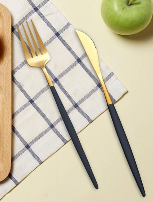 Set 4 tacâmuri oțel inoxidabil Golden Black
